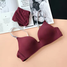 Load image into Gallery viewer, Deep Cleavage Different Strips Smooth Single Padded Bra & Underwear Set