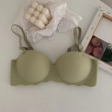 Load image into Gallery viewer, Hand Shape Breathable Half Cup Padded Bra