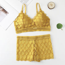 Load image into Gallery viewer, Leaf Padded Bra & Penty Set