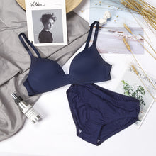 Load image into Gallery viewer, 3/4 Cup Very Soft &amp; Smooth T-Shirt Single Padded Bra Set
