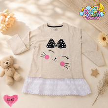 Load image into Gallery viewer, Dreamy Doodles Beige Kitty Bow Lace Hem Girls Top
