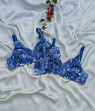Load image into Gallery viewer, Colorfull Design Mix  Fabric Bra
