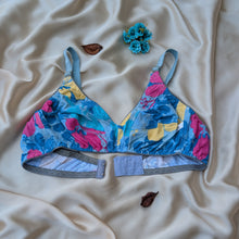 Load image into Gallery viewer, Colorfull Design Mix  Fabric Bra
