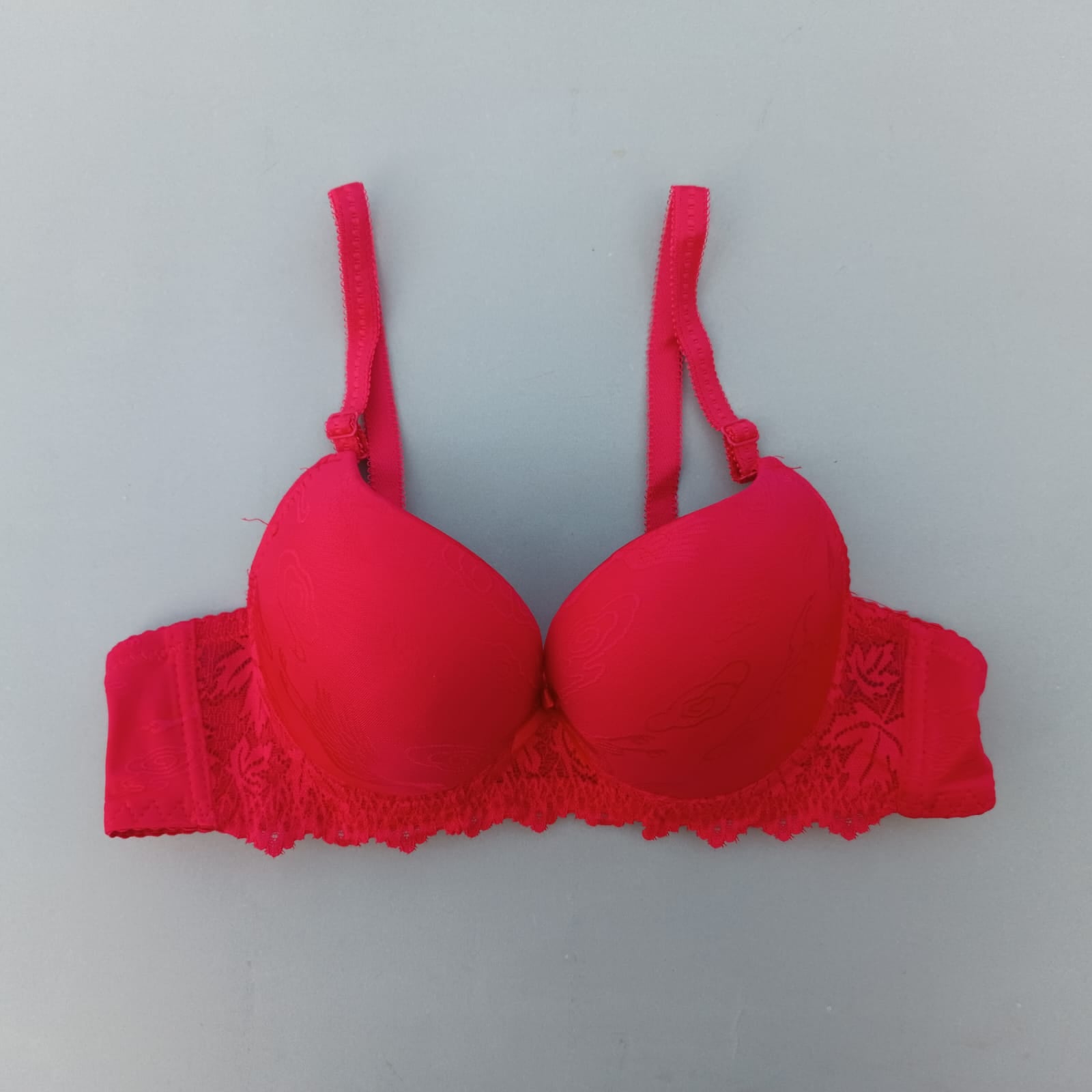 Lining Single Padded Bra with Removeable Straps