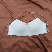 Load image into Gallery viewer, Front Open Very Soft &amp; Smooth Strings Bra ( Only Bra )
