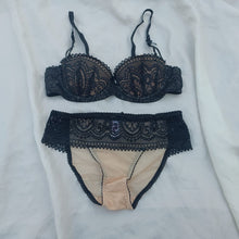 Load image into Gallery viewer, Double Stripped Very Thin Padded Half Cup Wired Pushup Bra &amp; Panty Set
