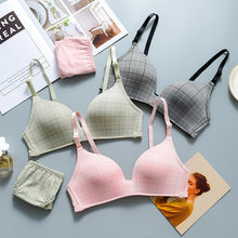 Load image into Gallery viewer, Check Design Very Soft &amp; Smooth Bra &amp; Underwear Set
