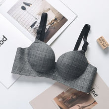 Load image into Gallery viewer, Single Padded Very Soft Check Design Foamy Bra
