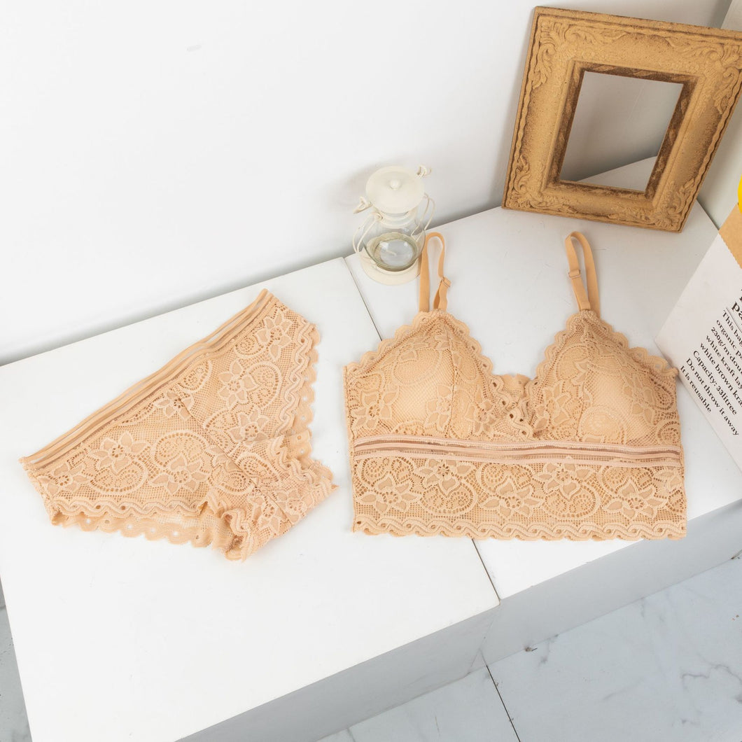 Mid Lace Design Bra & Panty Set