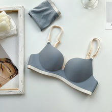 Load image into Gallery viewer, Linning Seamless  Double Padded Soft Bra Set
